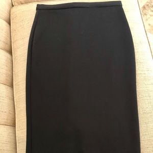Scuba black pencil skirt - new condition 🥰